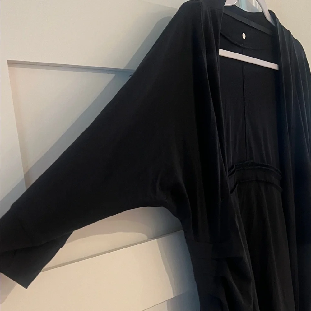 Lululemon Athletica Black Open Front Lightweight Cardigan Size 8 EUC
